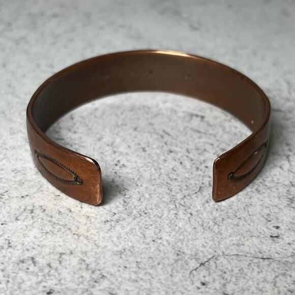 Vintage CR Little Navajo Native American stamped cuff sterling copper - Picture 6 of 11